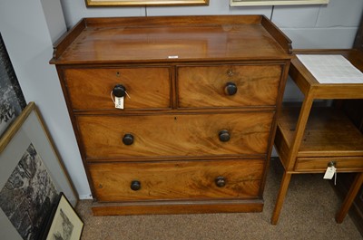 Lot 779 - Victorian mahogany chest of drawers