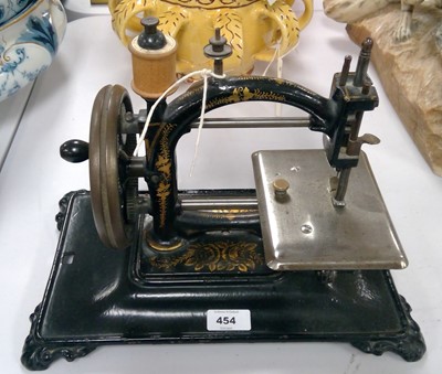 Lot 454 - Sewing machine