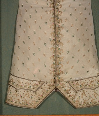 Lot 729 - 19th Century Waistcoat