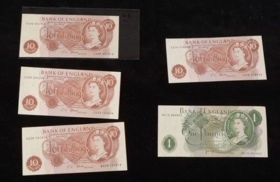 Lot 1121 - Bank of England notes