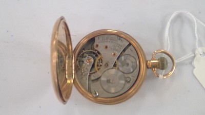 Lot 130 - Gold pocket watch