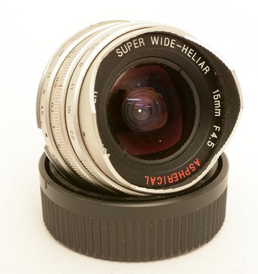 Lot 828 - A Voigtländer 15mm f4.5 lens.