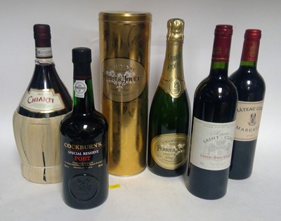 Lot 911 - Mixed port and wine