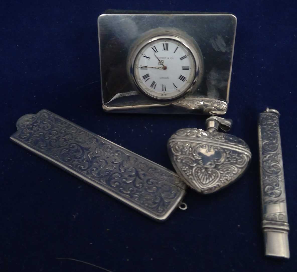 Lot 45 - Silver items