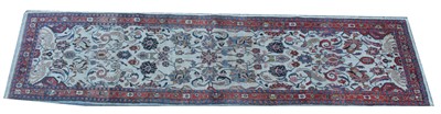 Lot 857 - Sarough runner