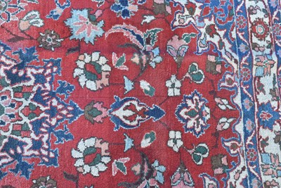 Lot 539 - Isfahan rug