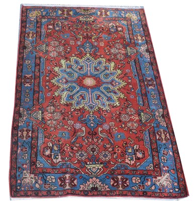 Lot 861 - Kashan rug