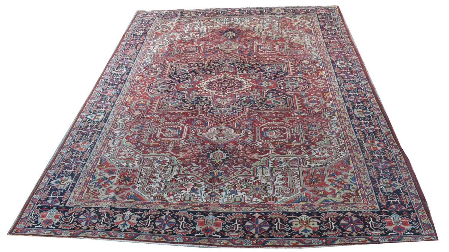 868 - Heriz carpet