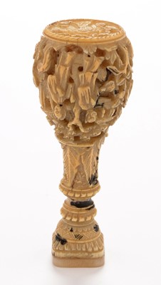 Lot 415 - Canton Ivory seal