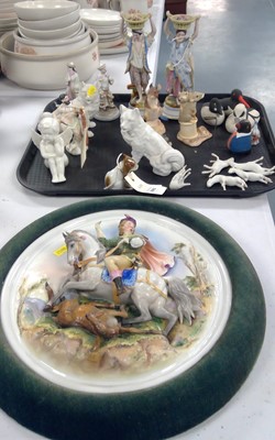 Lot 393 - Mixed figurines