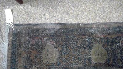 Lot 735 - An early 20th century Isfahan rug