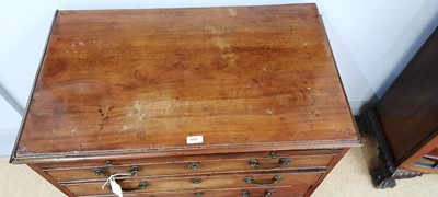 Lot 552 - George III mahogany bachelors chest