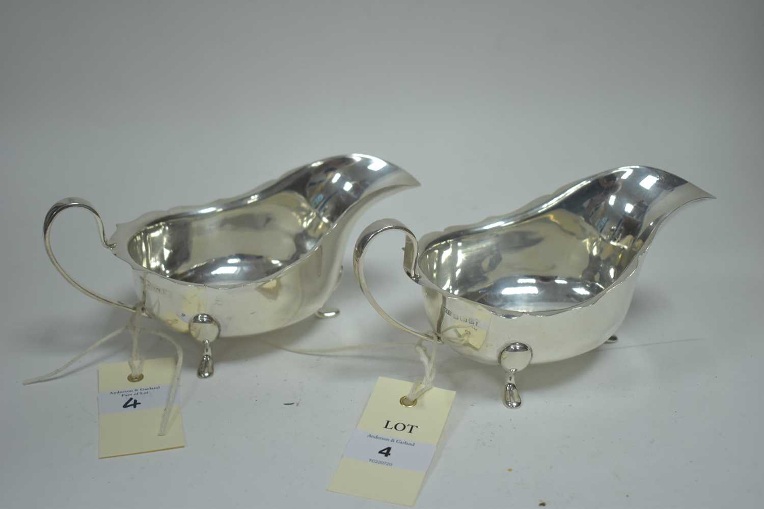 Lot 4 - Two silver sauce boats