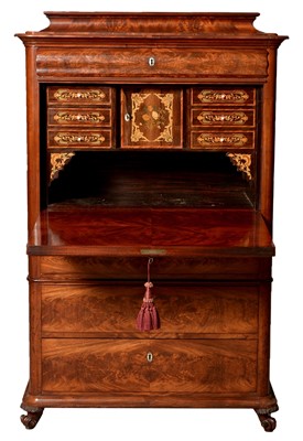 Lot 811 - 19th Century mahogany Biedermeier secrétaire à abattant