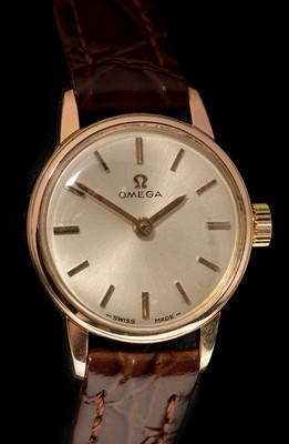 Lot 14 - Omega cocktail watch