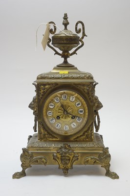 Lot 140 - Mantel clock
