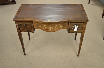 Lot 393 - 20th Century rosewood writing desk