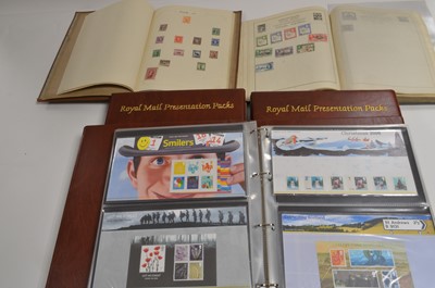 Lot 1535 - GB Presentation packs and general World