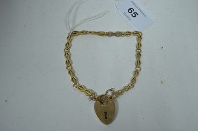 Lot 65 - Gold bracelet