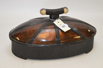 Lot 1138 - Modern oval shaped box and cover