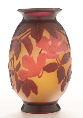 Lot 520 - Small Galle vase