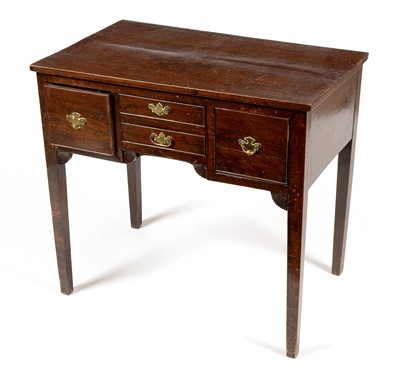 Lot 773 - 19th Century oak dressing table
