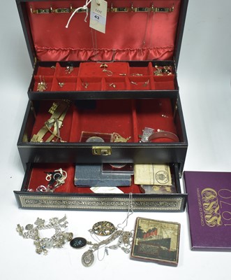 Lot 43 - A box of costume jewellery and coins