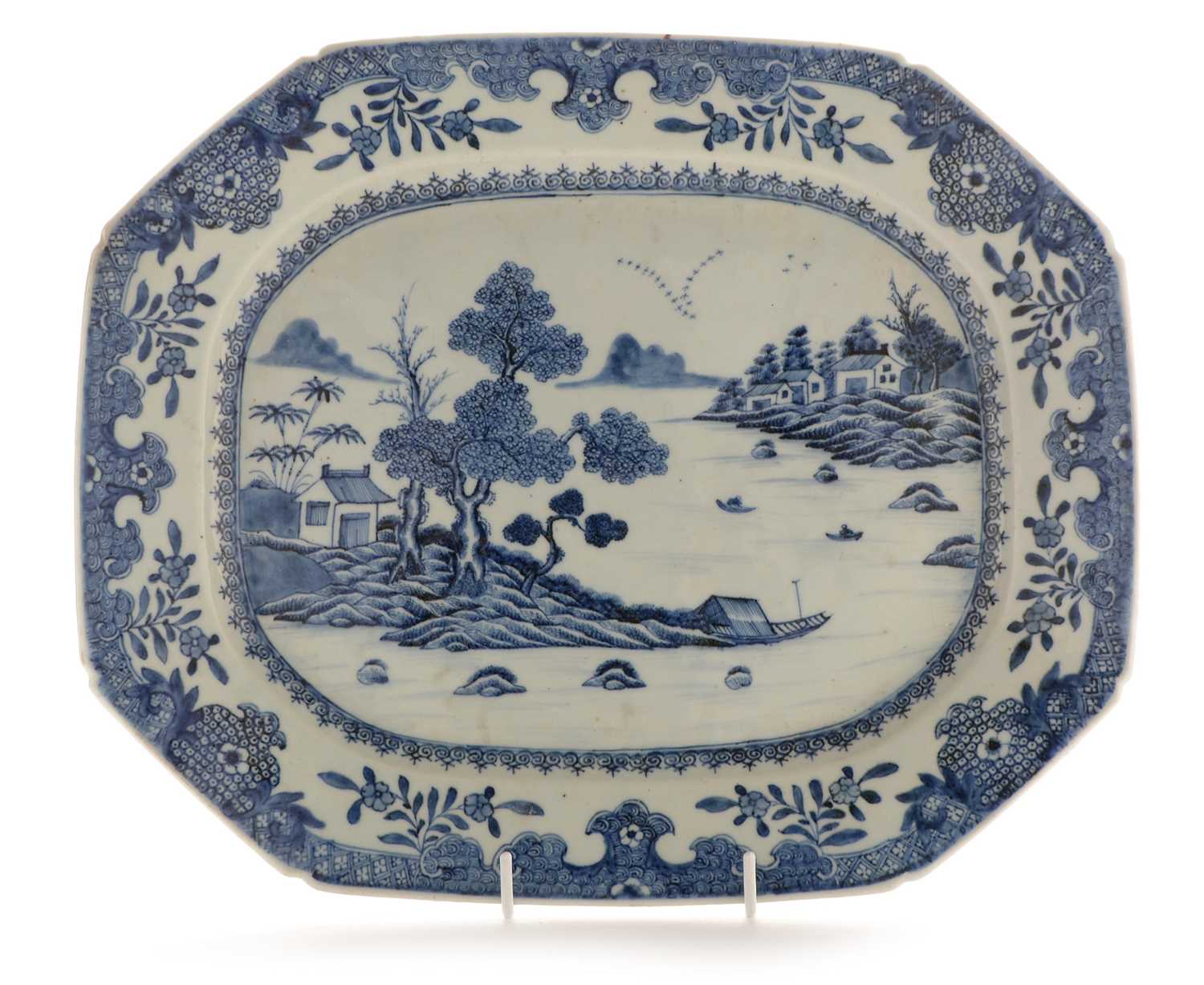 Lot 436 - Chinese blue and white meat plate Qianlong