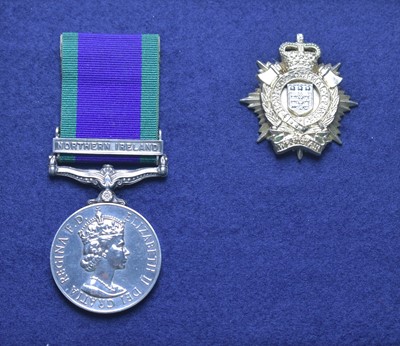 Lot 283 - A Campaign Service Medal, awarded to 25033270...