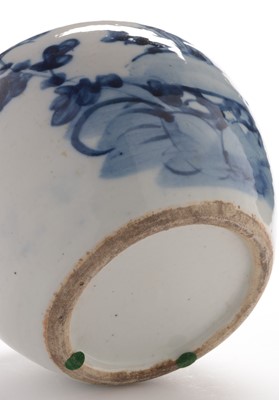 Lot 441 - Chinese blue and white jar and cover