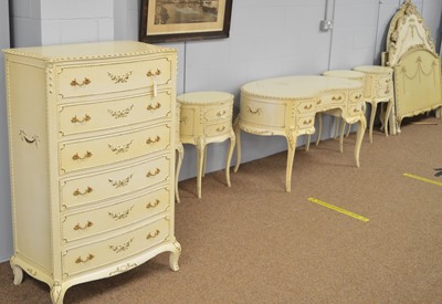 Lot 453 - Cream painted bedroom furniture