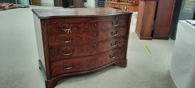 Lot 733 - George III serpentine chest of drawers