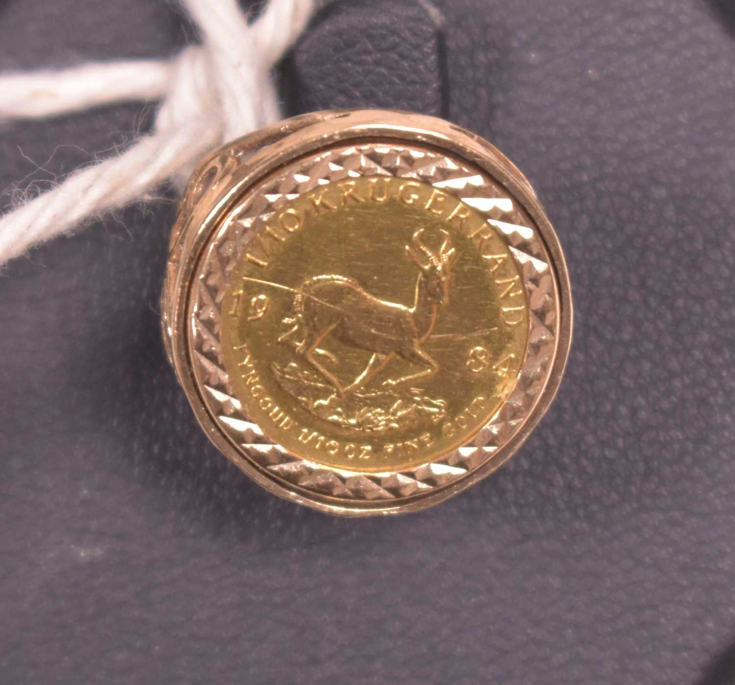 Lot 491 - 1/10 Krugerrand coin ring