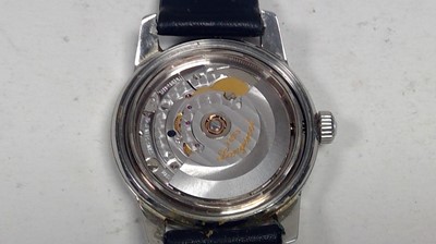 Lot 4 - Longines Conquest automatic watch
