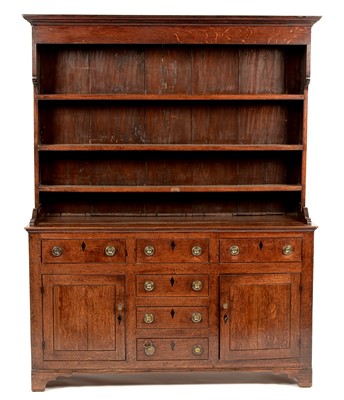 Lot 721 - George III oak Welsh dresser