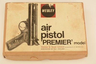 Lot 1042 - Boxed Webley Premier .22 cal air pistol