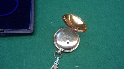 Lot 30 - 18k gold lady's pocket watch