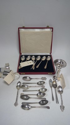 Lot 398 - Silver napkin rings and other items