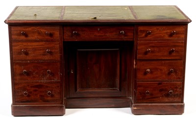 Lot 787 - Edwardian mahogany desk