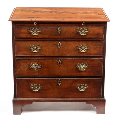 Lot 789 - George III mahogany chest of drawers