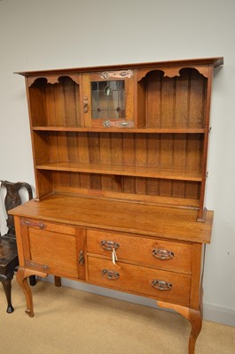 Lot 998 - Arts and Crafts style dresser