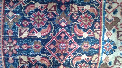 Lot 565 - Kirman Carpet