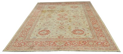 Lot 567 - Zeiglar carpet