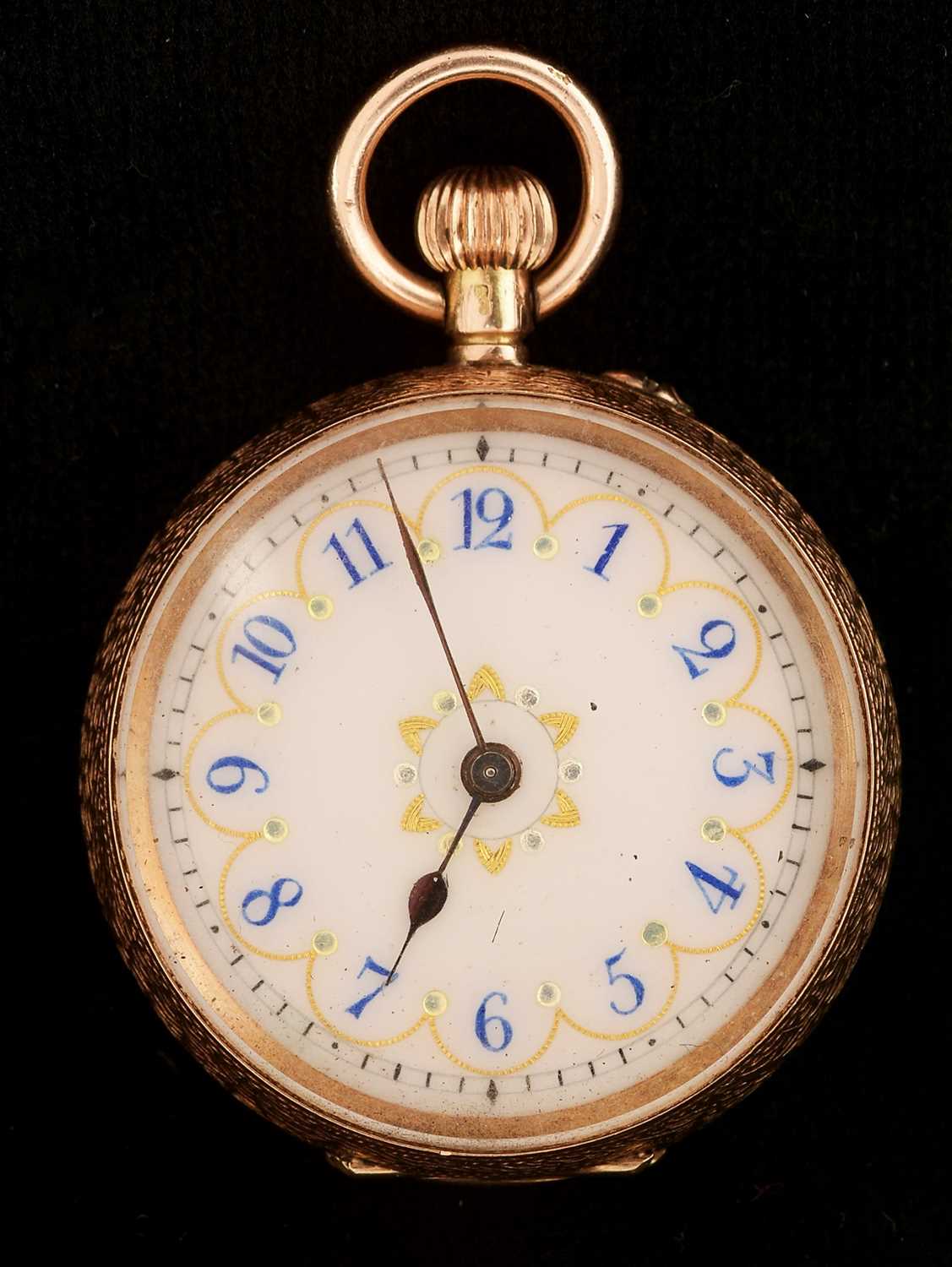 Lot 32 - Gold fob watch