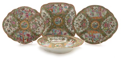 Lot 425 - Four Canton serving dishes