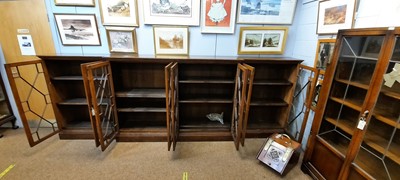 Lot 546 - 20th Century oak breakfront bookcase
