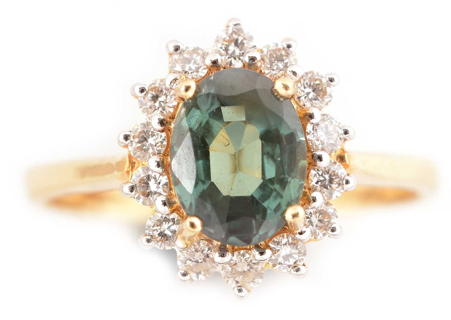 Lot 80 - Alexandrite and diamond cluster ring