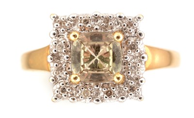 Lot 121 - A Zultanite and diamond ring