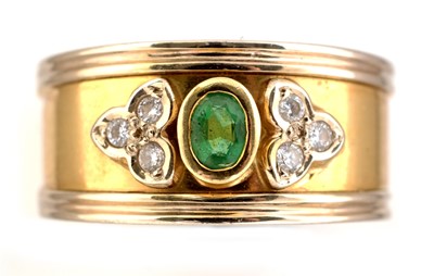 Lot 131 - Emerald and diamond ring
