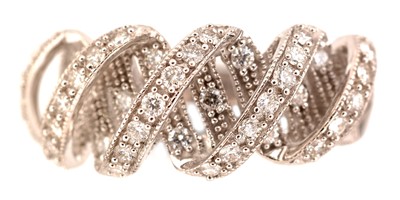 Lot 138 - Diamond set helix pattern ring
